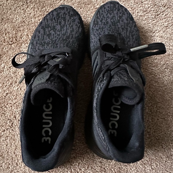 Adidas Bounce Running Shoe - Picture 4 of 4